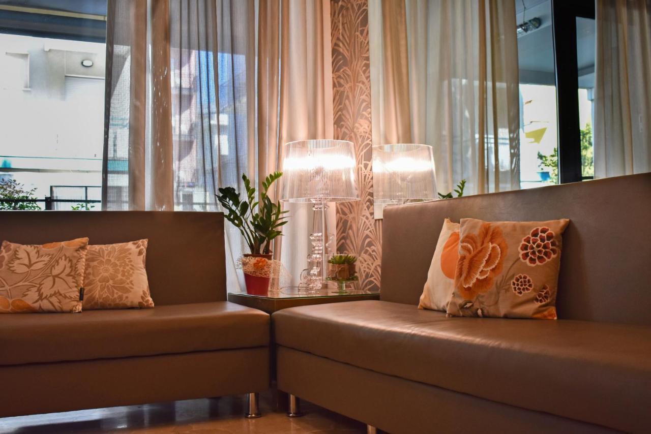 Hotel Dear Ρίμινι Εξωτερικό φωτογραφία