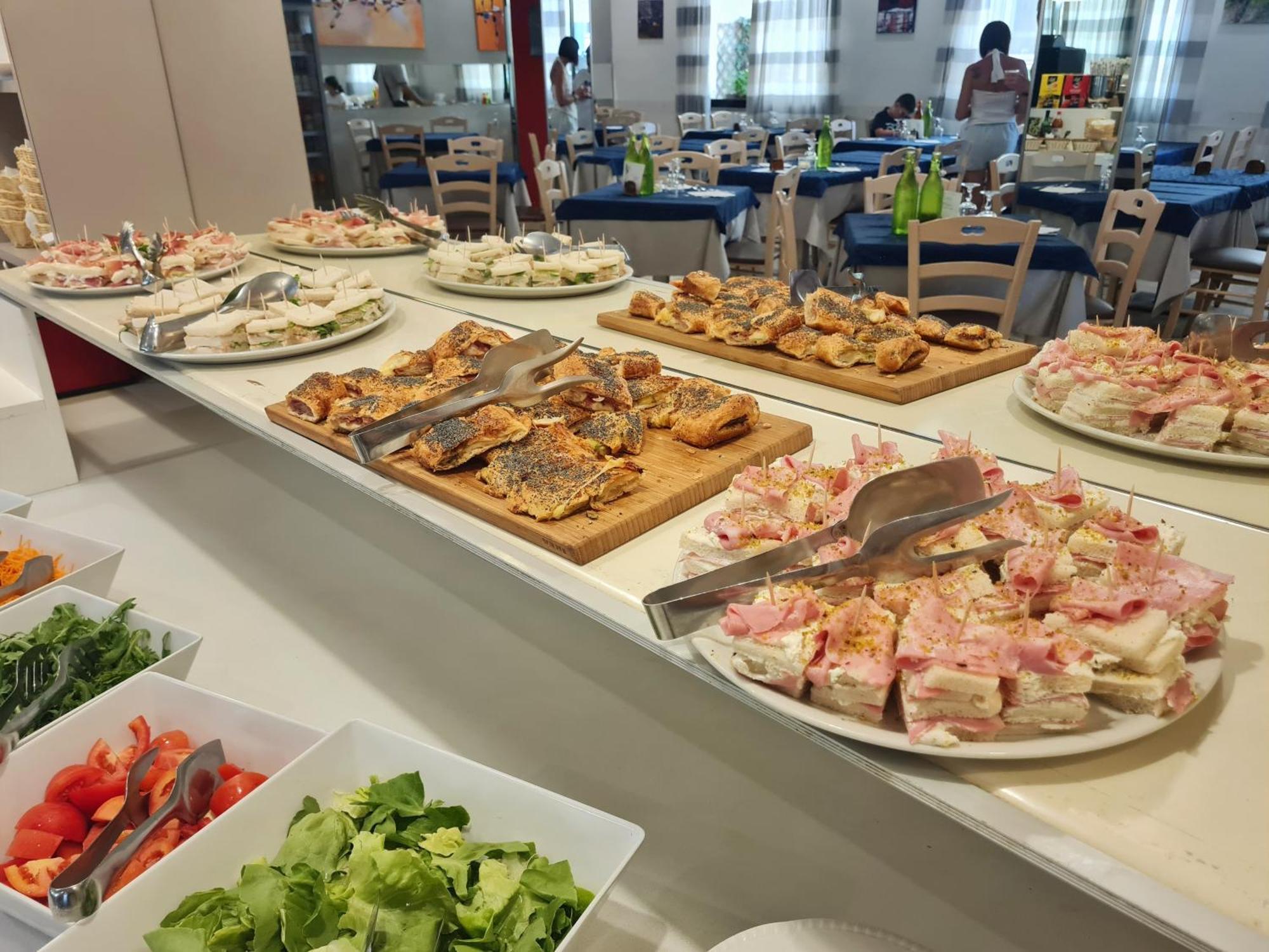 Hotel Dear Ρίμινι Εξωτερικό φωτογραφία
