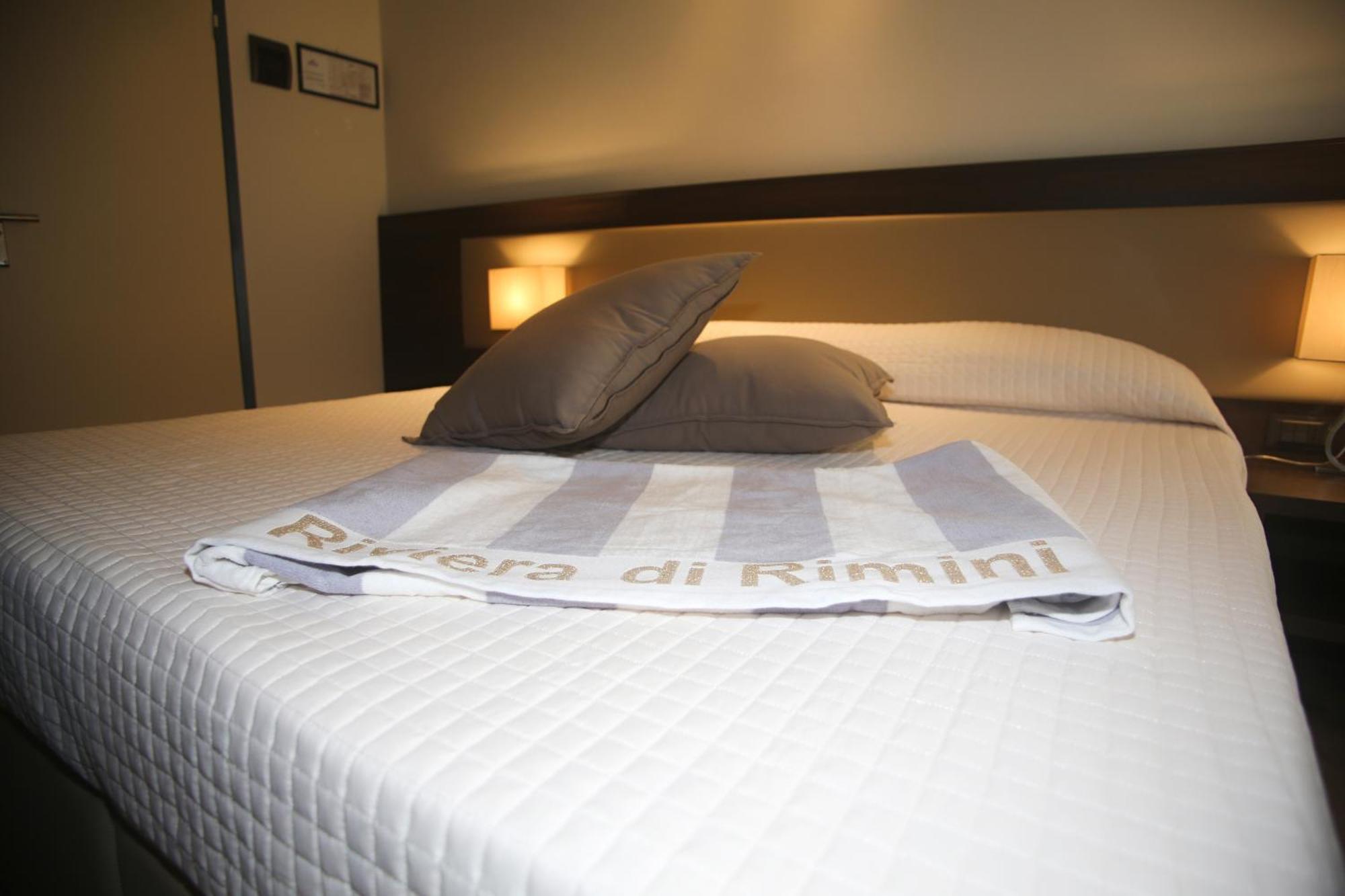 Hotel Dear Ρίμινι Εξωτερικό φωτογραφία